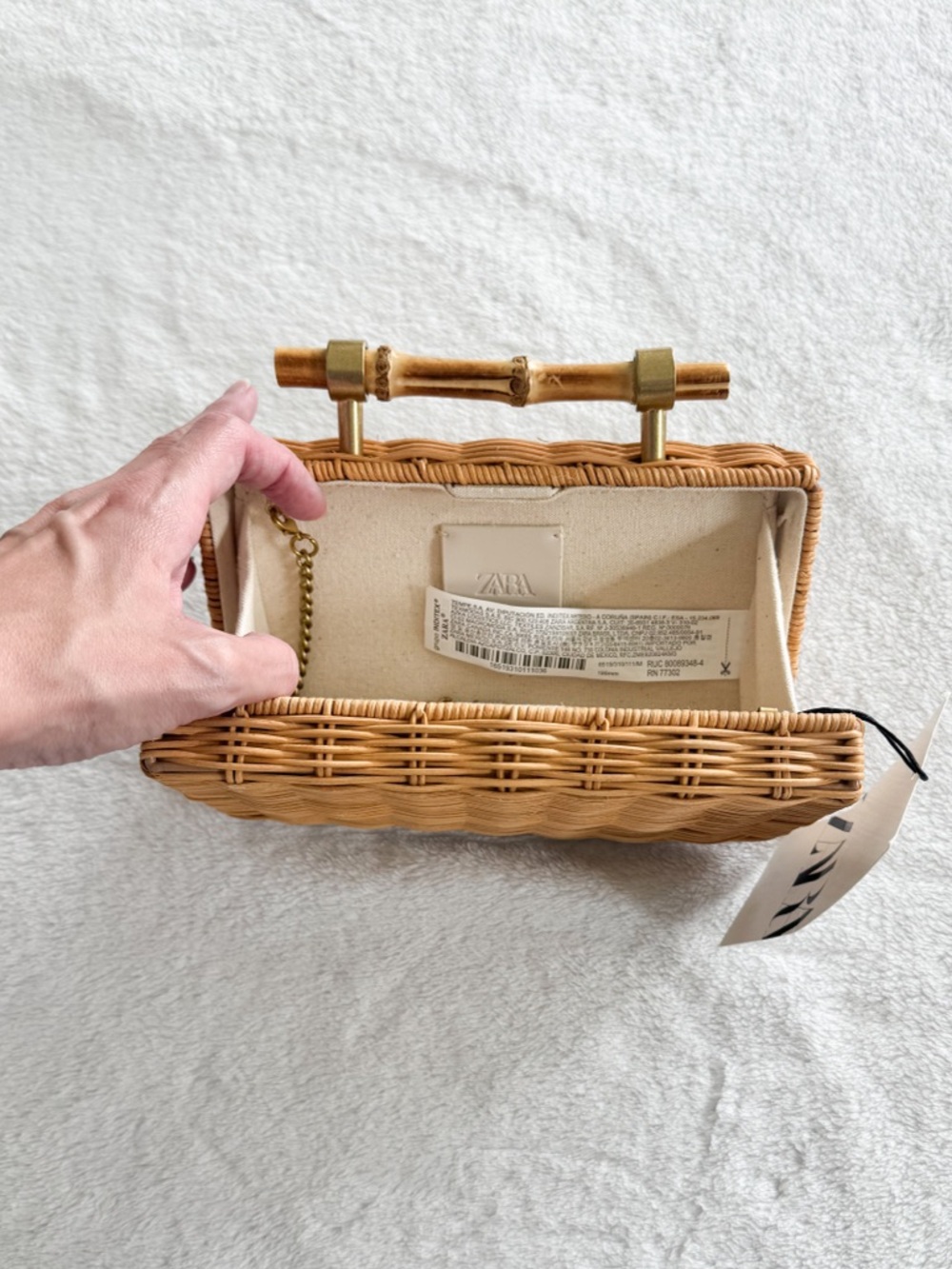 ZARA Wicker Bamboo Handle Mini straw clutch Bag NWT - Picture 4 of 4